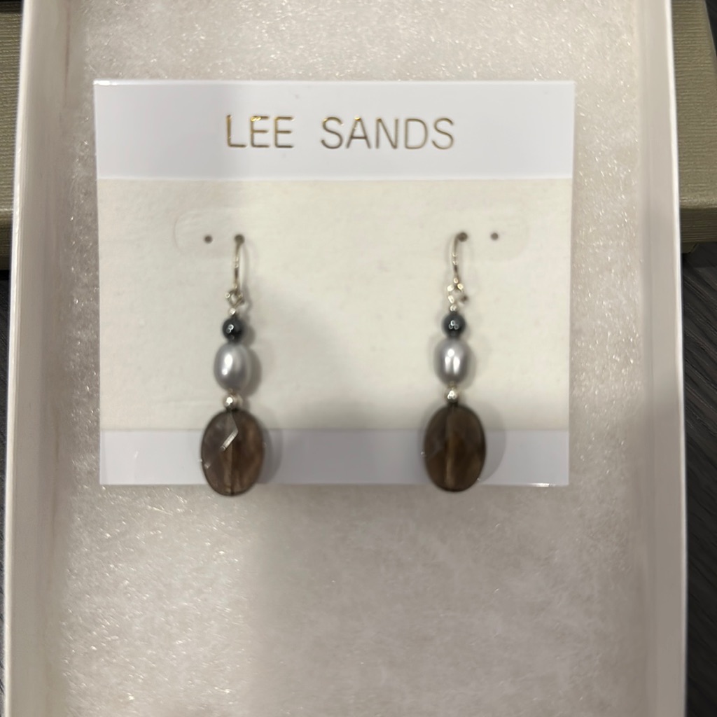 Lee Sands Earrings 10$